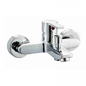 Смеситель ванна MELODIA Aria картридж д.35мм короткий излив